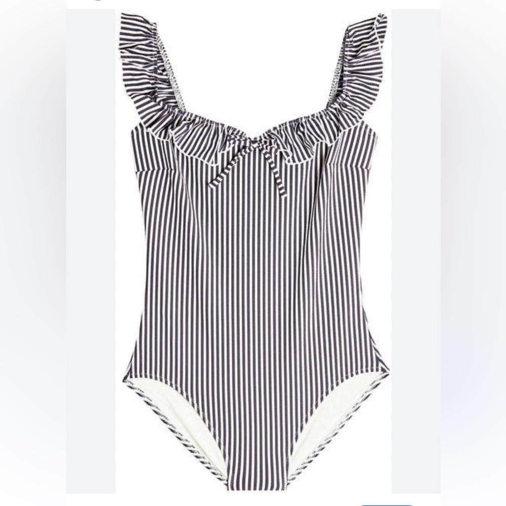 Solid & Striped Amelia seersucker one piece blue white striped size medium